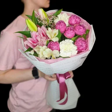 Молекула пионовых ароматов